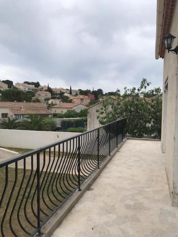Haut De Maison Entierement Renove Avec Garage Carnoux-en-Provence Buitenkant foto